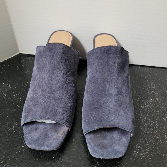 Banana Republic Blue Suede Mules - Picture 2 of 8